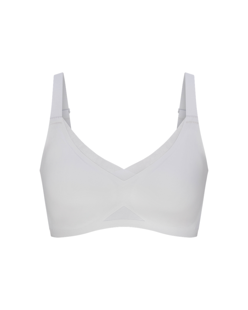 Crossover_Bra-Mannequin-Mist-Front.png