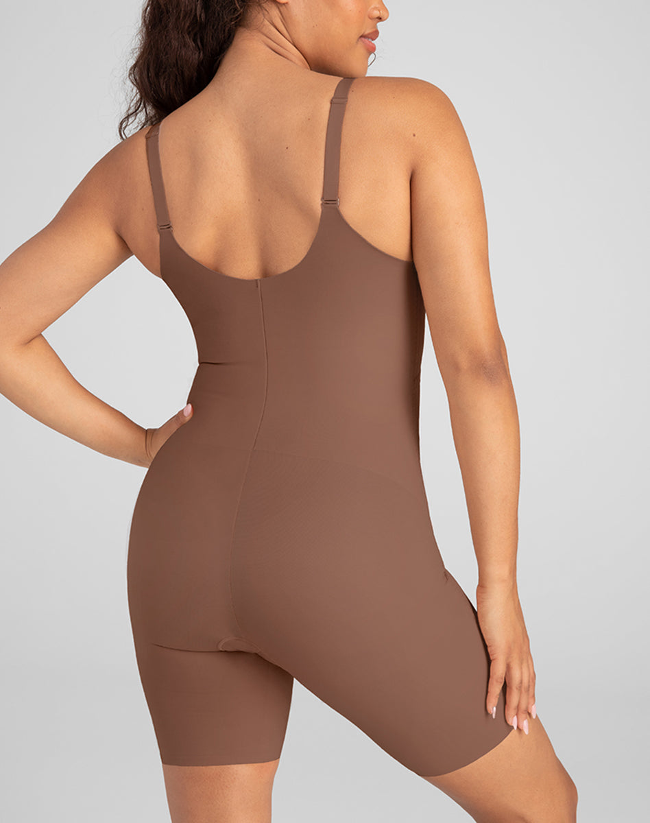 MidThighBodysuit-Model-Toffee-M-Mei-Back.jpg
