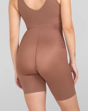 ShadowSculpt High-Waist Short