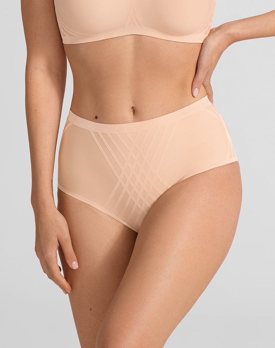SilhouetteBrief-Model-Blush-M-Katie-Front.jpg