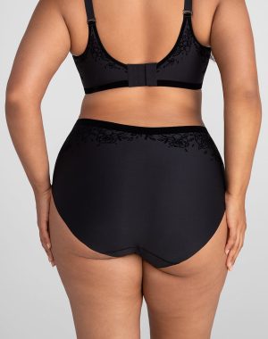 Silhouette Roses Brief