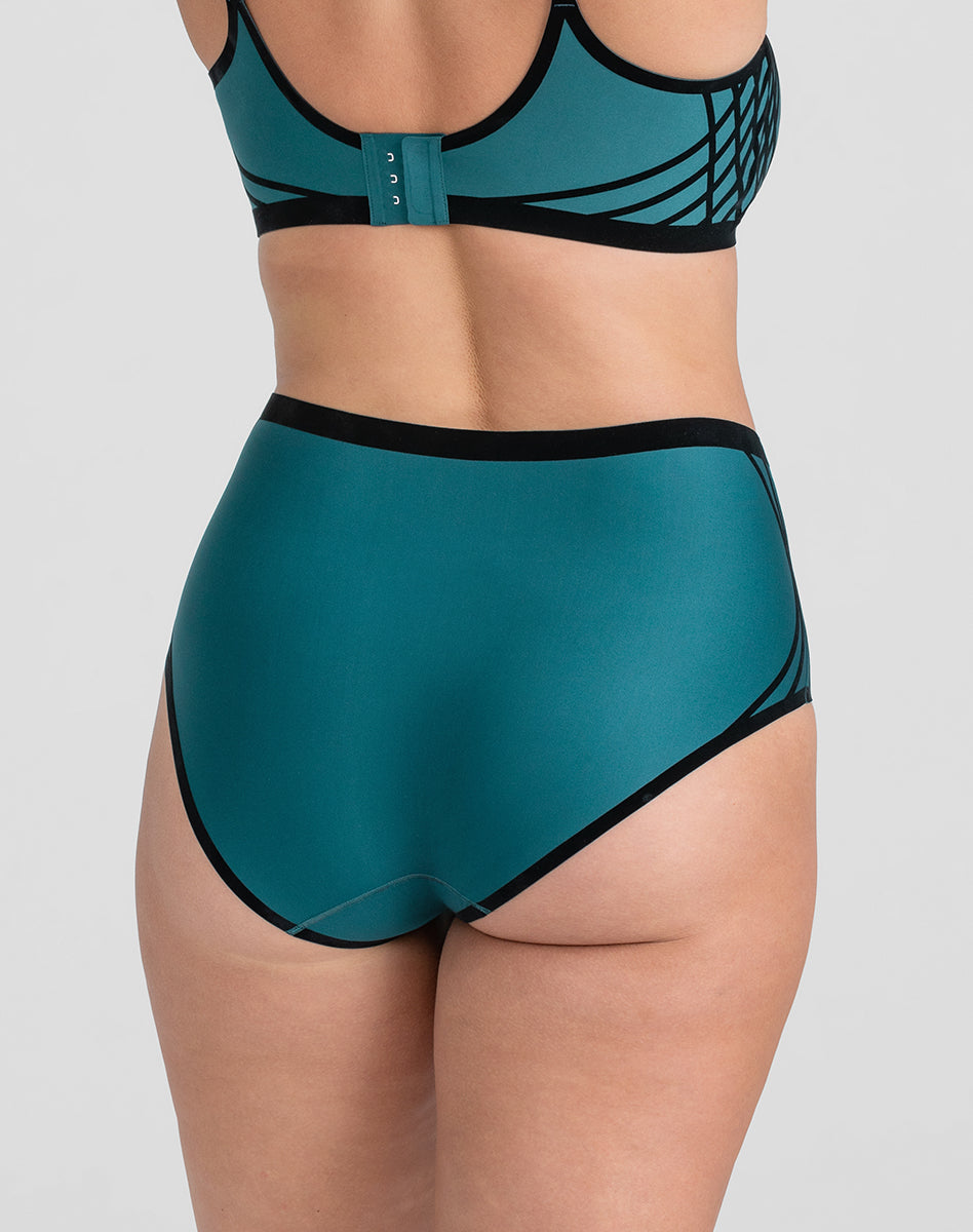 Silhouette_Brief-Model-Deep_Aqua-L-McCallah-Back.jpg
